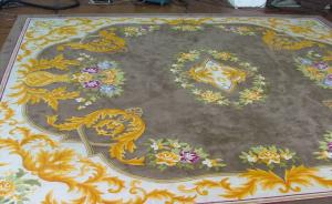 China Comfortable Handmade Woollen Carpet / Chinese Hand Knotted Wool Rugs factory