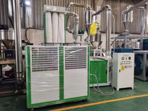 China 80 Mesh Ceiling Borad PVC Pulverizer Machine For Pipe Film 500 KG/H factory