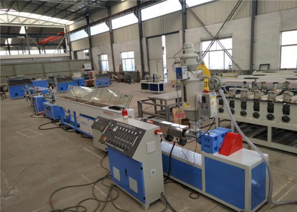 China Fully Automatic HDPE PP PPR PE Pipe Extrusion Line With 1 Year Warranty factory