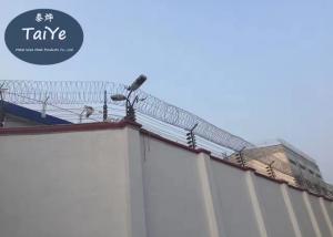 China Prison Concertina Galvanized Razor Barbed Tape Wire High Quality factory