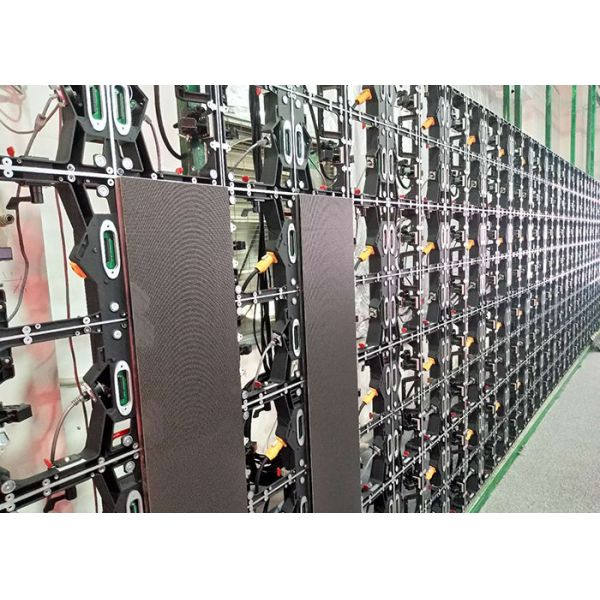 Brightness 800-1000mcd/㎡ 1/32S Full Color LED Display 160,000dots/M2 P 2.5 Led Display