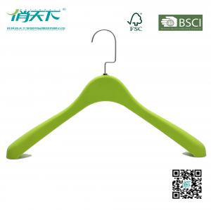 China Betterall Wholesale Flat Hook Green Color Plastic Hangers factory