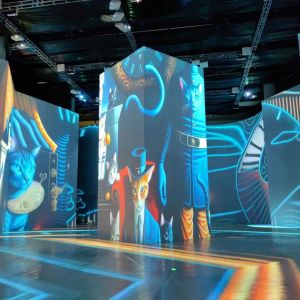 Immersive Projection Projector 6000 Lumens Brightness Short Throw Laser