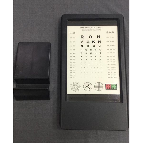 Decimal Type Auto Chart Projector Near Vision Tester One Year Warranty GD8052