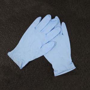 China Oil Proof 22 Mil Disposable Nitrile Examination Gloves factory
