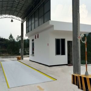 China Chinese Weighbridge Manufacturer OIML Approval Digital 3*18M 100T Truck Scale factory