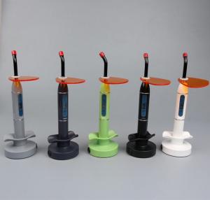 China Colorful Cordless Led Curing Lamp 5W Dental Curing Light factory