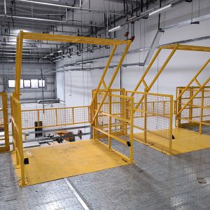 B02: Mezzanine racking Half Rack Mezzanine Multi-Tier Rack Storage Metal