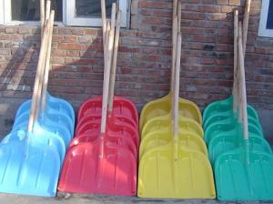China High quality FRP Snow shovel against the cold and UV, Snow Push Shovel, Snow pusher factory