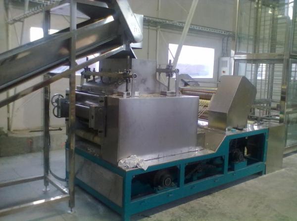 China High Efficiency Noodle Processing Machine , Most Practical Chowmein Making Machine factory