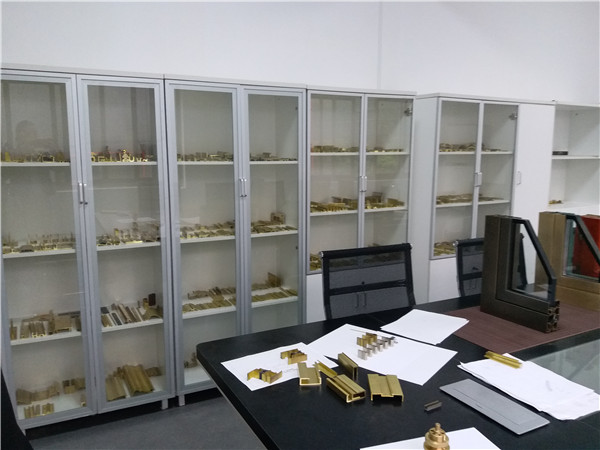 Brass Extruding U Profiles / Copper U Sections / Alloy U Frame