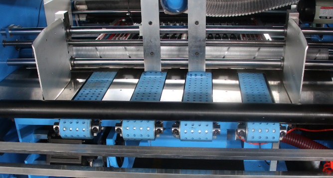 GFS1500A Automatic Flute Laminator Machine